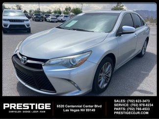 Used 2017 Toyota Camry SE image 1
