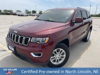 Used 2018 Jeep Grand Cherokee Laredo image 1