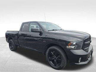 Used 2017 RAM 1500 Express w/ Black Ram 1500 Express Group image 1