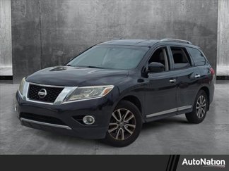 Used 2014 Nissan Pathfinder SL image 1