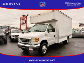 Used 2006 Ford E-350 and Econoline 350 Super Duty image 1
