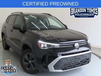 Certified 2025 Volkswagen Taos S image 1