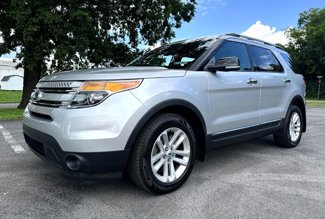 Used 2014 Ford Explorer XLT w/ Equipment Group 202A image 1