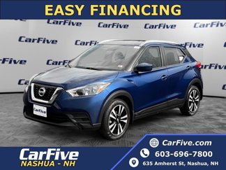 Used 2019 Nissan Kicks SV image 1