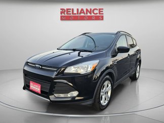 Used 2016 Ford Escape SE w/ Equipment Group 201A image 1