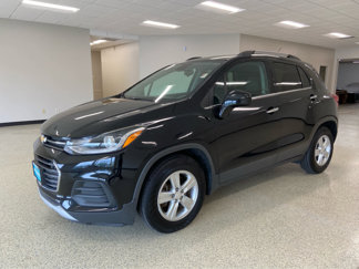 Used 2017 Chevrolet Trax LT w/ LT Convenience Package image 1