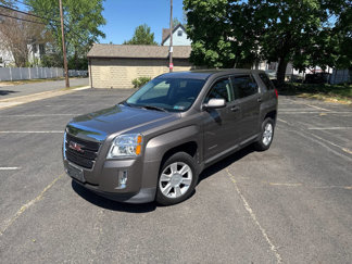 Used 2010 GMC Terrain SLE image 1