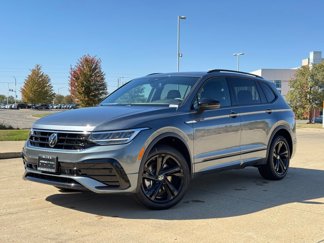 New 2024 Volkswagen Tiguan SE R-Line image 1