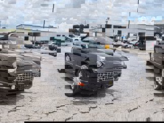 Used 2004 Ford Thunderbird image 1