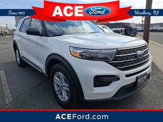 Certified 2022 Ford Explorer XLT image 1
