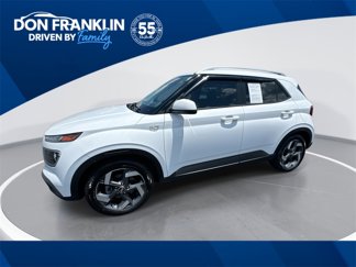 Used 2023 Hyundai Venue SEL w/ Cargo Package image 1
