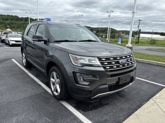Used 2017 Ford Explorer XLT w/ Equipment Group 202A image 1