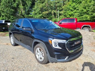 Used 2023 GMC Terrain SLE image 1