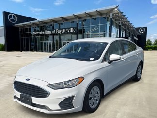 Used 2020 Ford Fusion S image 1
