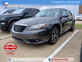 Used 2014 Chrysler 200 Limited w/ 200 S V6 Premium Group image 1