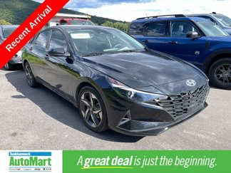 Used 2023 Hyundai Elantra SEL w/ Convenience Package image 1