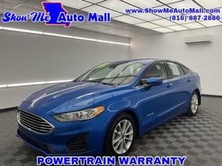 Used 2019 Ford Fusion SE image 1