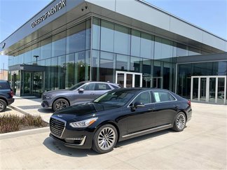 Used 2017 Genesis G90 3.3T Premium image 1
