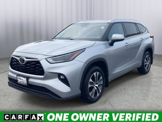 Used 2021 Toyota Highlander XLE image 1