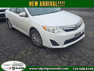 Used 2012 Toyota Camry LE image 1