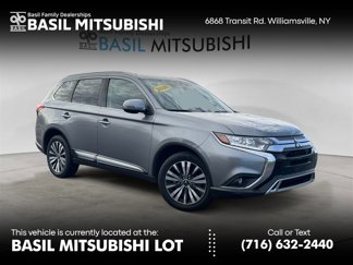 Used 2020 Mitsubishi Outlander SEL image 1