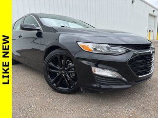 Used 2025 Chevrolet Malibu LT w/ Midnight Edition image 1