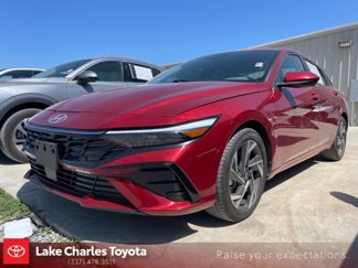 Used 2024 Hyundai Elantra SEL w/ Convenience Package image 1