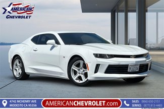 Used 2018 Chevrolet Camaro LT image 1