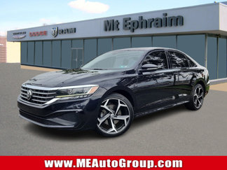 Used 2020 Volkswagen Passat 2.0T R-Line image 1