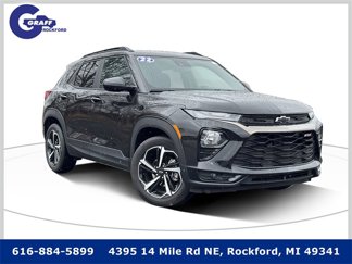 Used 2022 Chevrolet TrailBlazer RS w/ Sun and Liftgate Package image 1