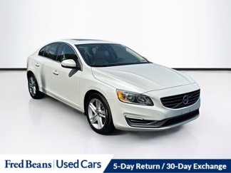 Used 2015 Volvo S60 T5 Premier Plus image 1