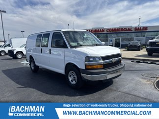 Used 2016 Chevrolet Express 2500 image 1