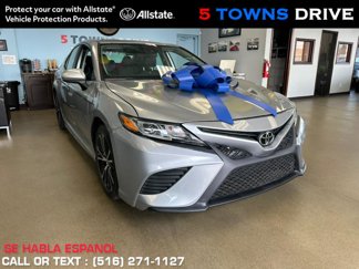Used 2020 Toyota Camry SE image 1