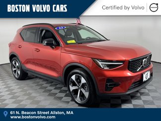 Certified 2023 Volvo XC40 B5 Plus w/ Climate Package image 1