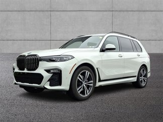 Used 2022 BMW X7 xDrive40i w/ M Sport Package image 1