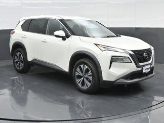 Used 2021 Nissan Rogue SV image 1
