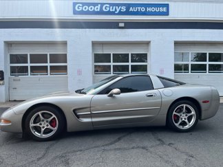 Used 2002 Chevrolet Corvette Coupe image 1