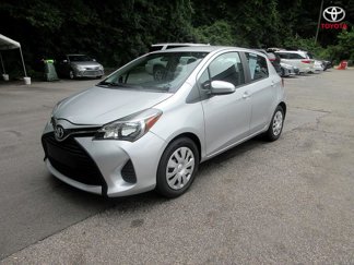 Used 2017 Toyota Yaris SE image 1