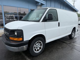 Used 2011 Chevrolet Express 1500 image 1