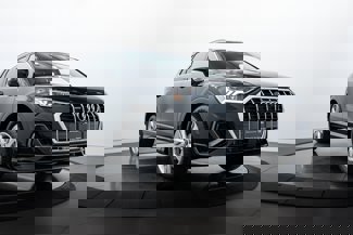 Certified 2024 Audi Q3 2.0T Premium Plus image 1