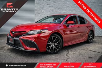 Used 2023 Toyota Camry SE image 1