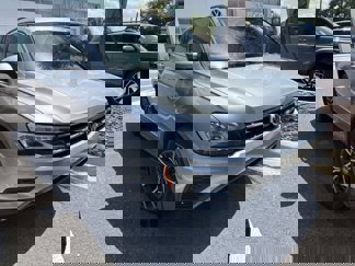 Used 2020 Volkswagen Tiguan SE w/ Panoramic Sunroof Package image 1
