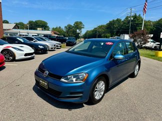Used 2017 Volkswagen Golf Wolfsburg Edition image 1