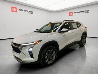 Used 2024 Chevrolet Trax LT w/ Driver Confidence Package image 1