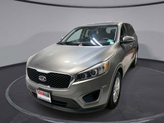 Used 2016 Kia Sorento L image 1
