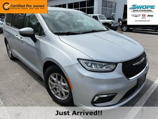 Certified 2023 Chrysler Pacifica Touring-L image 1