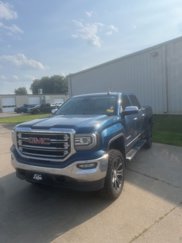 Used 2017 GMC Sierra 1500 SLT image 1