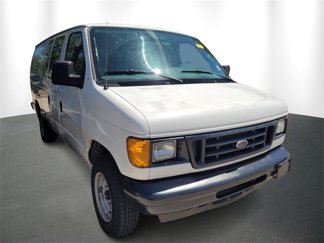 Used 2005 Ford E-250 and Econoline 250 Extended image 1