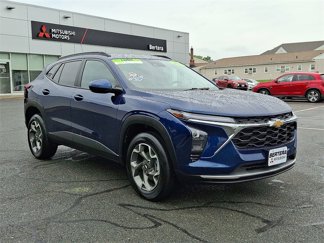Used 2024 Chevrolet Trax LT image 1