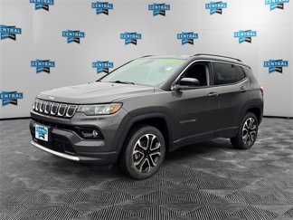 Used 2022 Jeep Compass Limited image 1